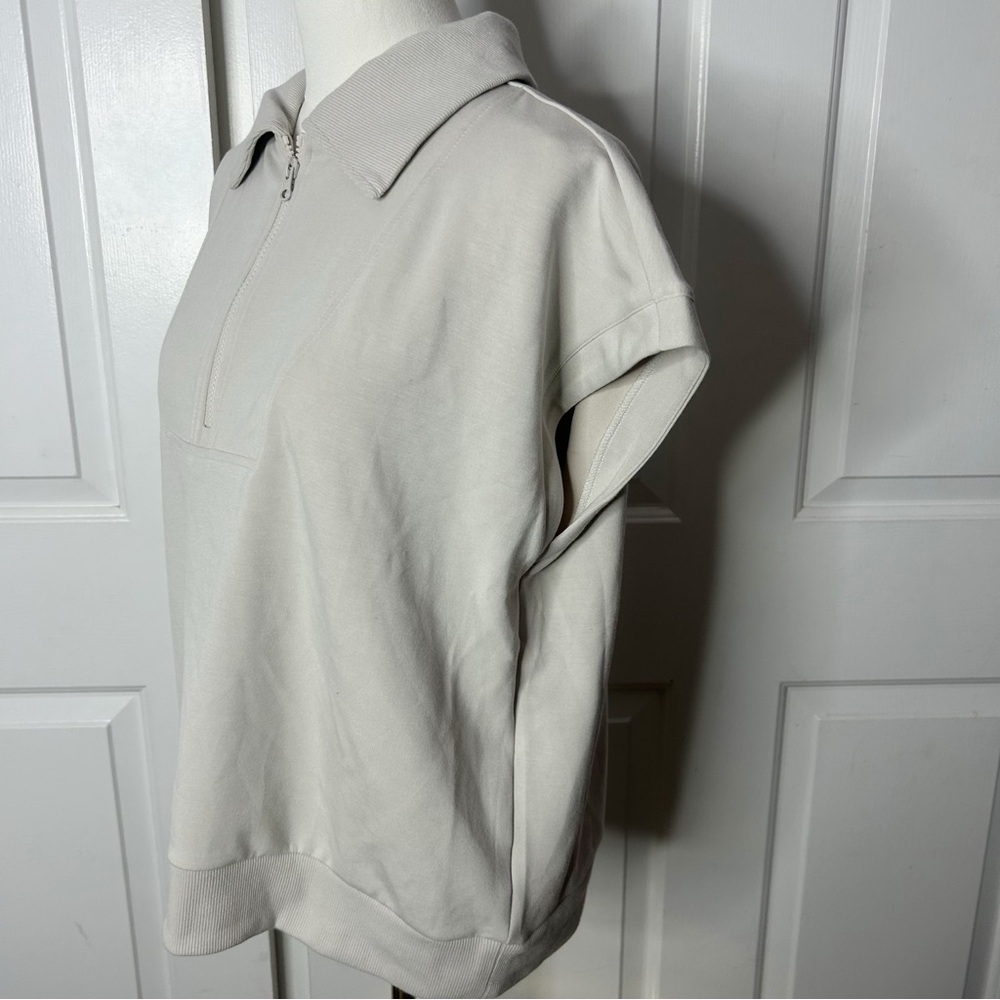 NWT (Size XL) THREAD & SUPPLY Zodie Short Sleeve Scuba Knit Top - Picture 6 of 8